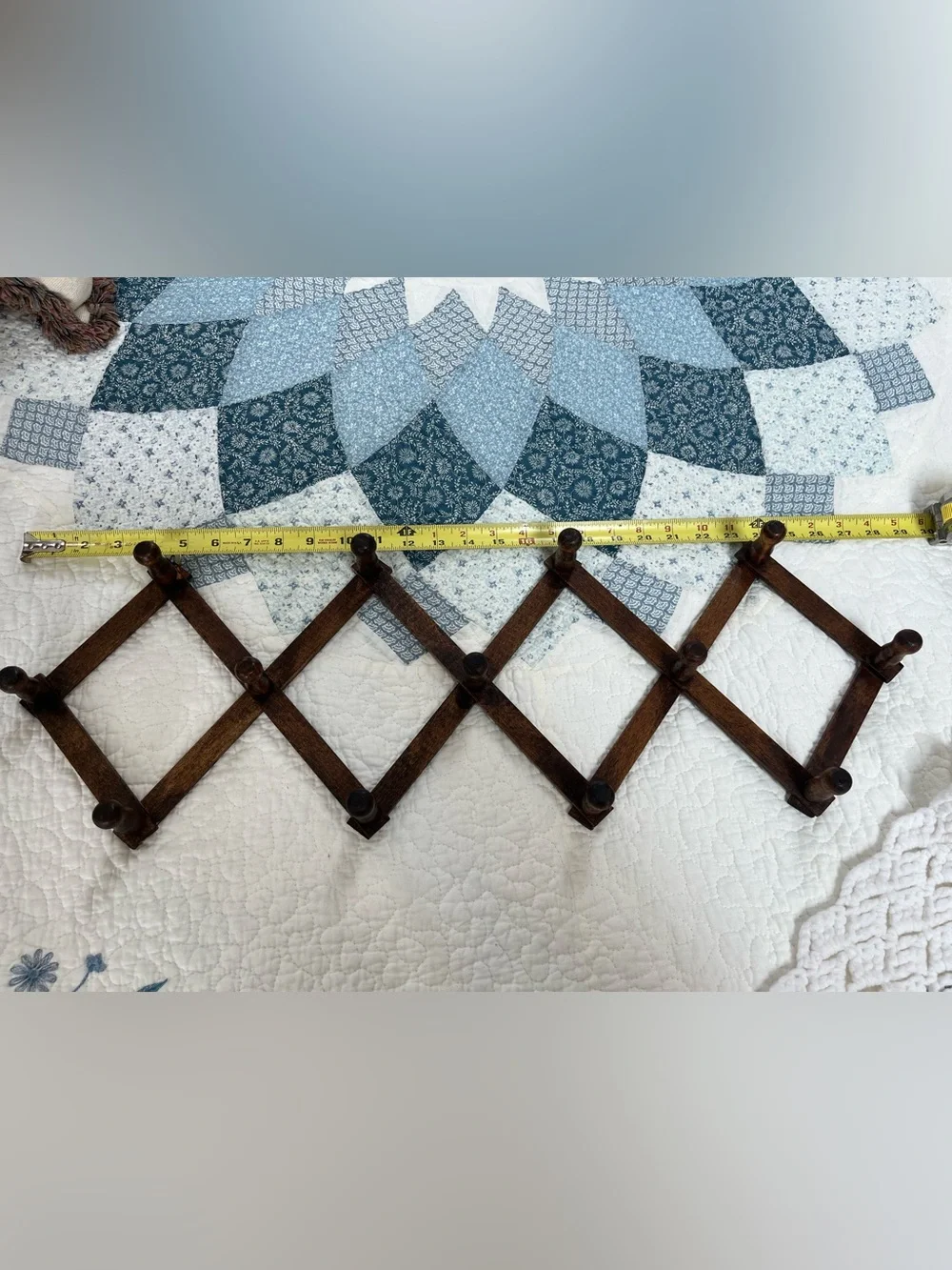 Rustic vintage refreshed stain wooden Expandable Adjustable 13 Chunky Pegs Rack